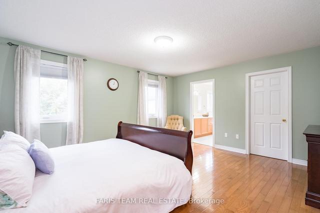 4 Elmbrook Dr, House detached with 4 bedrooms, 3 bathrooms and 4 parking in Barrie ON | Image 11