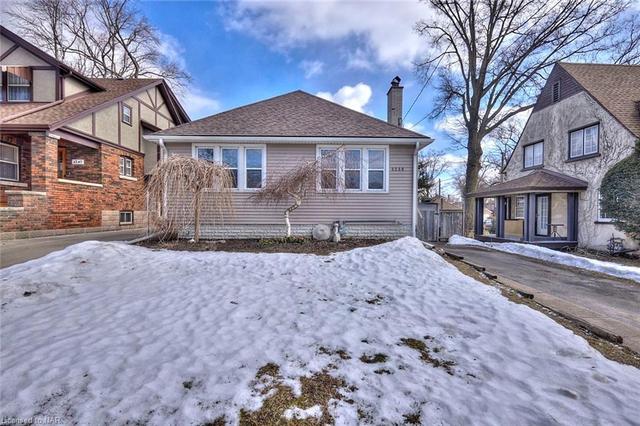 6250 Dawlish Avenue, House detached with 4 bedrooms, 2 bathrooms and null parking in Niagara Falls ON | Image 2