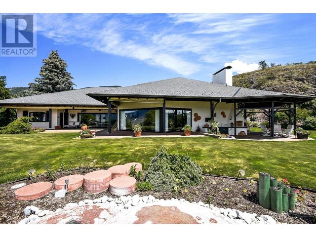 450 Matheson Road, House detached with 3 bedrooms, 3 bathrooms and 14 parking in Okanagan Similkameen D BC | Image 1