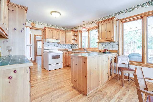 330 Cedar Ave, House detached with 2 bedrooms, 2 bathrooms and 10 parking in Meaford ON | Image 26