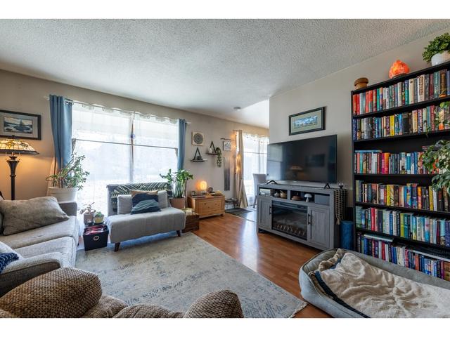 616 11th Street S, House detached with 5 bedrooms, 3 bathrooms and null parking in Golden BC | Image 30