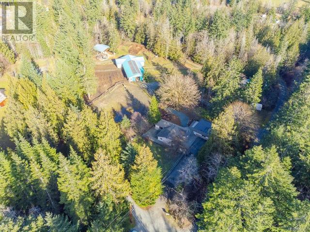4391 Best Rd, House detached with 4 bedrooms, 2 bathrooms and 10 parking in Alberni Clayoquot F BC | Image 1