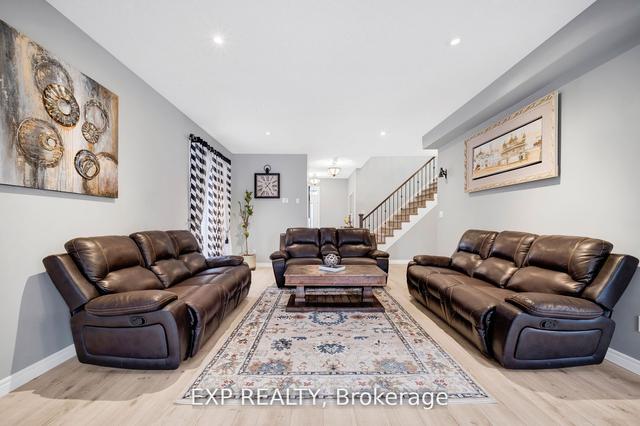 126 Elmbank Tr, House detached with 4 bedrooms, 4 bathrooms and 4 parking in Kitchener ON | Image 39