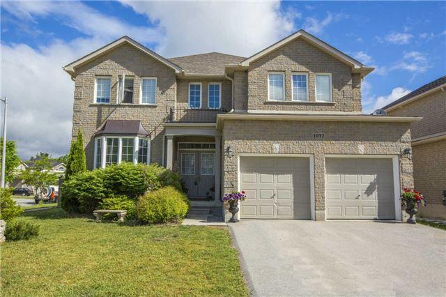 1032 Griggs Rd, House detached with 4 bedrooms, 3 bathrooms and 4 parking in Innisfil ON | Image 1