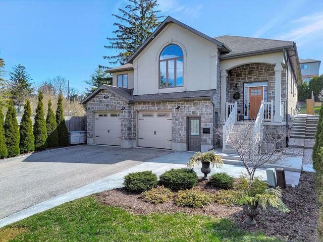 390 River Rd, House detached with 3 bedrooms, 3 bathrooms and 8 parking in Cambridge ON | Image 1