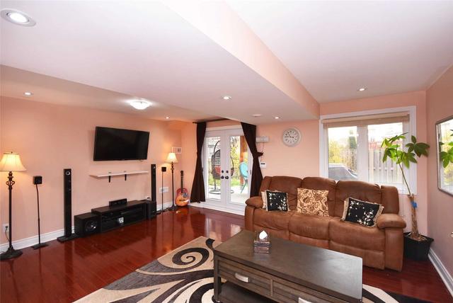 68 Young Dr, House detached with 4 bedrooms, 4 bathrooms and 6 parking in Brampton ON | Image 27