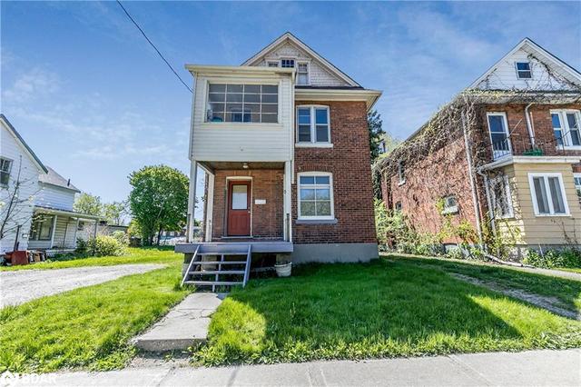 51 Tiffin Street, House detached with 3 bedrooms, 1 bathrooms and 4 parking in Barrie ON | Image 9