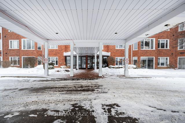 204 - 1 Heritage Way, Condo with 2 bedrooms, 2 bathrooms and 1 parking in Kawartha Lakes ON | Image 12