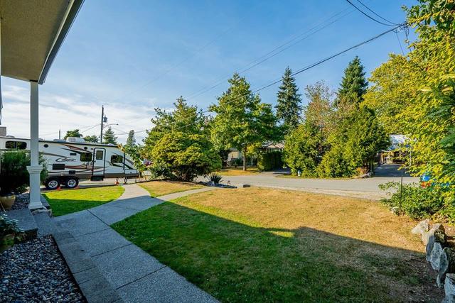 11526 93 Avenue, House detached with 4 bedrooms, 2 bathrooms and 5 parking in Delta BC | Image 3