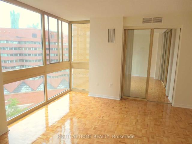 1607 - 131 Beecroft Rd, Condo with 1 bedrooms, 2 bathrooms and 1 parking in Toronto ON | Image 40