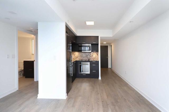 617 - 50 Mccaul St, Condo with 1 bedrooms, 1 bathrooms and 0 parking in Toronto ON | Image 8