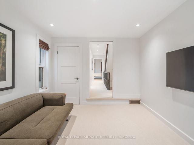 103 Marlborough Ave, House attached with 3 bedrooms, 3 bathrooms and 1 parking in Toronto ON | Image 17