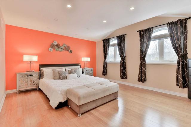 366 Worthington Ave, House detached with 4 bedrooms, 5 bathrooms and 4 parking in Richmond Hill ON | Image 24