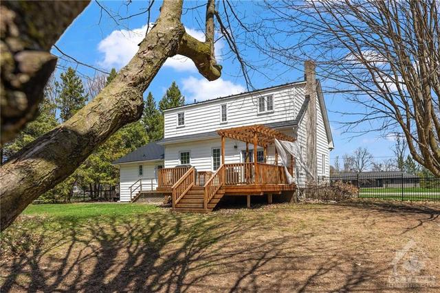 430 Johnston Road, House detached with 3 bedrooms, 3 bathrooms and 6 parking in North Grenville ON | Image 24