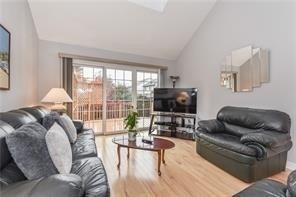 137 Lynch Circ, House attached with 3 bedrooms, 3 bathrooms and 1 parking in Guelph ON | Image 19