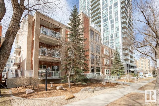 105 - 9910 111 St Nw, Condo with 1 bedrooms, 2 bathrooms and null parking in Edmonton AB | Image 1
