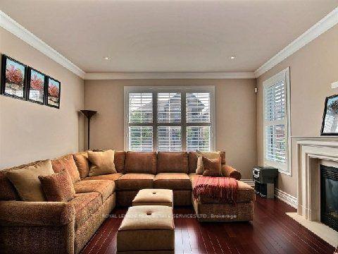 1028 Kelman Crt, House detached with 4 bedrooms, 4 bathrooms and 4 parking in Milton ON | Image 7