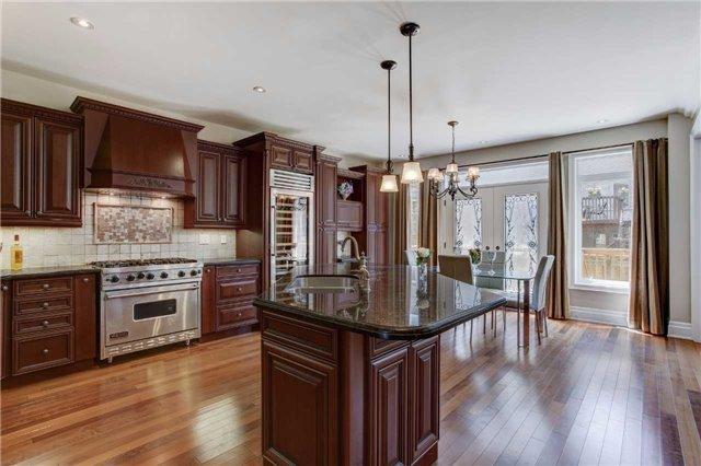 48 Gesher Cres, House detached with 4 bedrooms, 4 bathrooms and 7 parking in Vaughan ON | Image 3