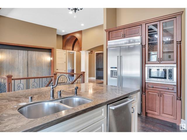 16228 2 St Ne, House detached with 4 bedrooms, 3 bathrooms and null parking in Edmonton AB | Image 16