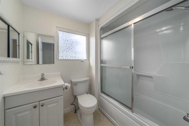 1423 Everglades Dr, House detached with 4 bedrooms, 2 bathrooms and 3 parking in Oshawa ON | Image 22