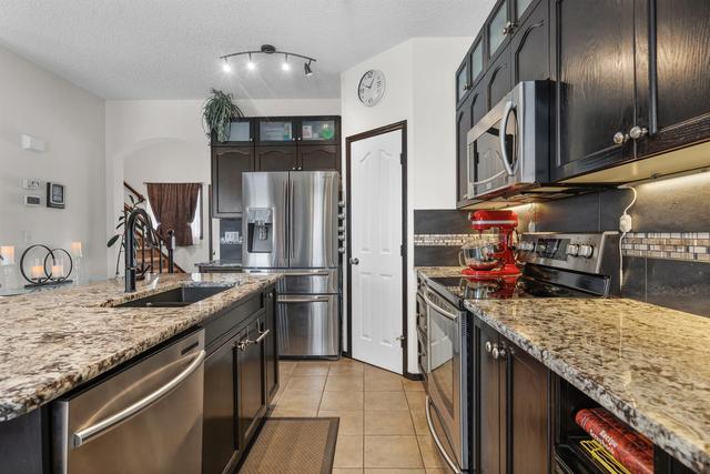 103 Copeland Close Nw, House detached with 3 bedrooms, 3 bathrooms and 10 parking in Calgary AB | Image 6