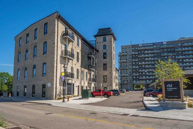 305 - 19 Guelph Ave, Condo with 2 bedrooms, 2 bathrooms and 1 parking in Cambridge ON | Image 3