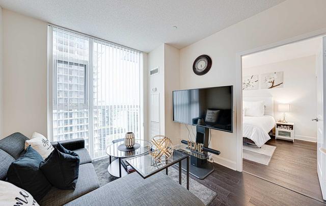3406 - 33 Shore Breeze Dr, Condo with 1 bedrooms, 1 bathrooms and 1 parking in Toronto ON | Image 6
