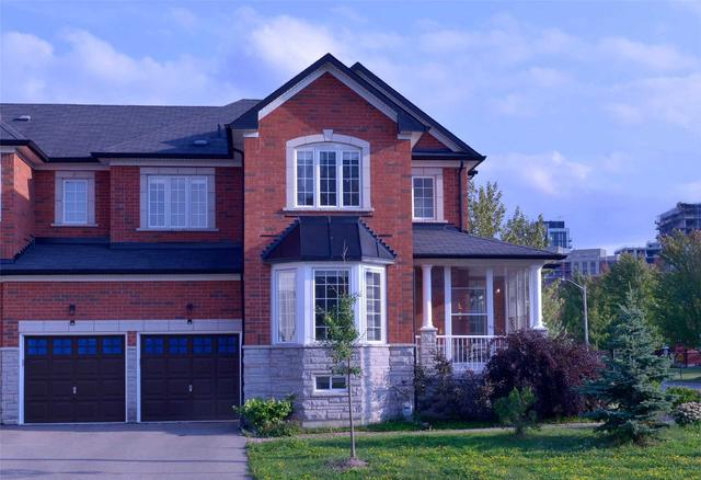 1 Levellands Cres, House semidetached with 4 bedrooms, 4 bathrooms and 6 parking in Richmond Hill ON | Image 1