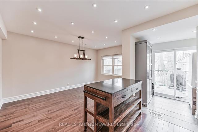 188 Bingham Ave, House detached with 3 bedrooms, 3 bathrooms and 1 parking in Toronto ON | Image 32