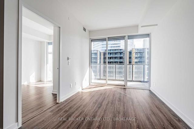 1407 - 20 Edward St, Condo with 2 bedrooms, 2 bathrooms and 0 parking in Toronto ON | Image 11