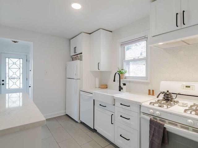 1191 Islington Ave, House detached with 2 bedrooms, 2 bathrooms and 3 parking in Toronto ON | Image 18