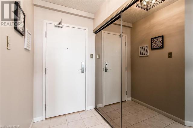 1890 Valley Farm Road #1411, Condo with 2 bedrooms, 2 bathrooms and 1 parking in Pickering ON | Image 2