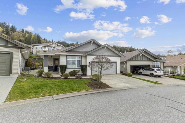 66 - 5700 Jinkerson Road, House detached with 2 bedrooms, 2 bathrooms and null parking in Chilliwack BC | Image 3