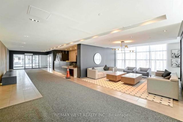 2103 - 15 Fort York Blvd, Condo with 2 bedrooms, 2 bathrooms and 1 parking in Toronto ON | Image 38