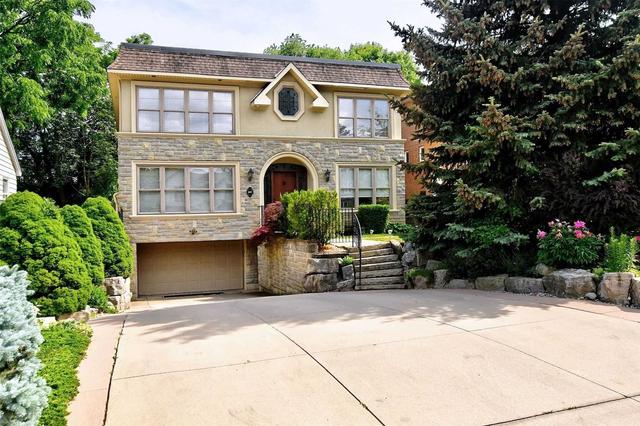 107 Woodward Ave, House detached with 4 bedrooms, 4 bathrooms and 8 parking in Markham ON | Image 1