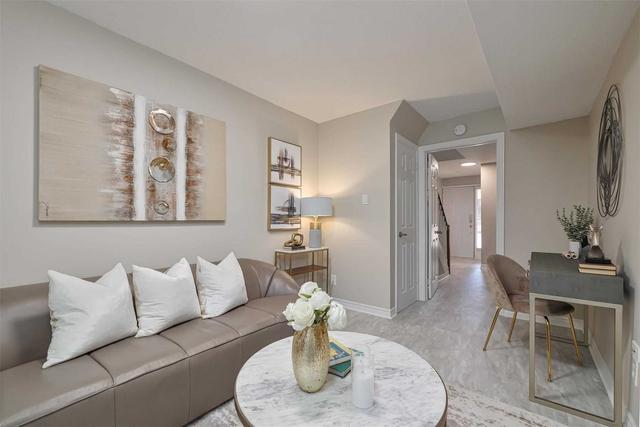 86 Bards Walk Way, Townhouse with 3 bedrooms, 3 bathrooms and 2 parking in Toronto ON | Image 35