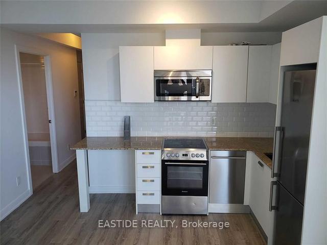 2706 - 42 Charles St E, Condo with 0 bedrooms, 1 bathrooms and 0 parking in Toronto ON | Image 3