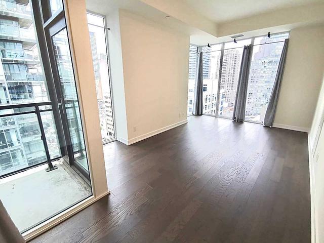 1409 - 17 Dundonald St, Condo with 1 bedrooms, 1 bathrooms and 0 parking in Toronto ON | Image 15