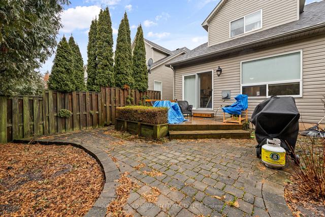 14 Morrison Cres, House attached with 2 bedrooms, 3 bathrooms and 2 parking in Grimsby ON | Image 10