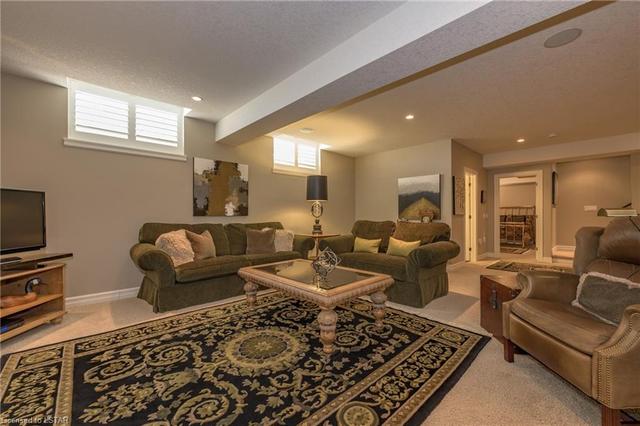 2308 Jack Nash Drive, House detached with 3 bedrooms, 3 bathrooms and 6 parking in London ON | Image 36