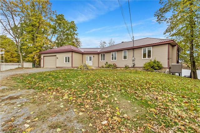 1039 Lloyd Lane, House detached with 3 bedrooms, 2 bathrooms and 8 parking in South Frontenac ON | Image 40