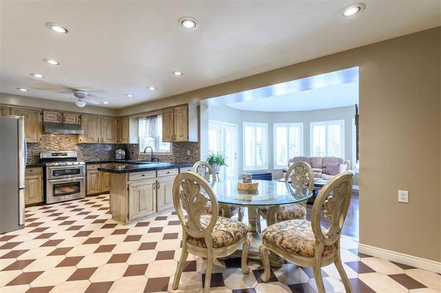 54 Airdrie Dr, House detached with 4 bedrooms, 4 bathrooms and 2 parking in Vaughan ON | Image 8