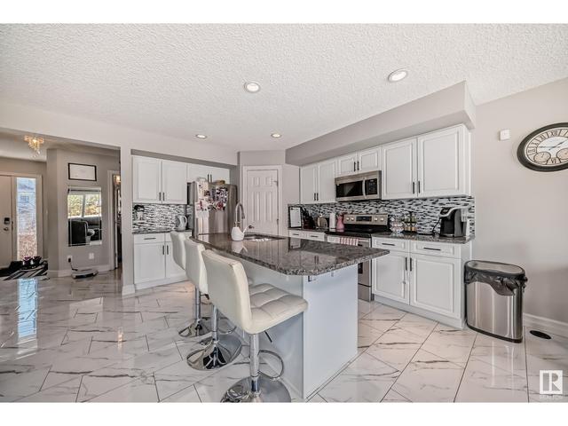 6417 60 St, House semidetached with 3 bedrooms, 2 bathrooms and null parking in Beaumont AB | Image 10