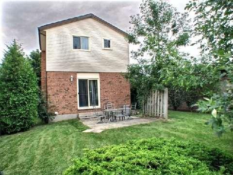 71 Clara Cres, House detached with 3 bedrooms, 2 bathrooms and 3 parking in London ON | Image 3