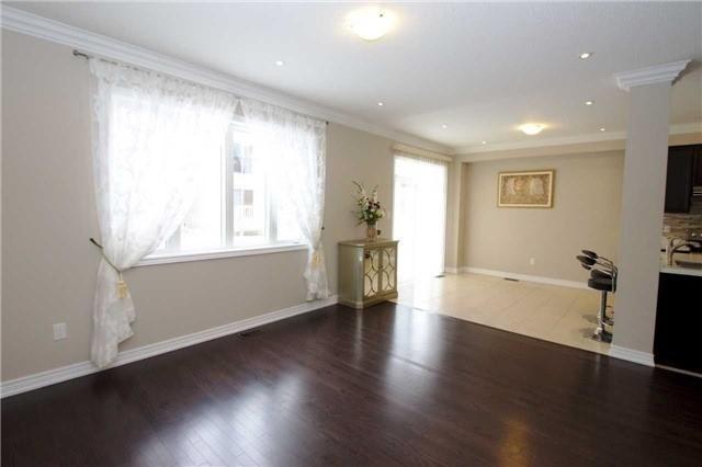 30 Begonia St, House attached with 4 bedrooms, 4 bathrooms and 1 parking in Markham ON | Image 10