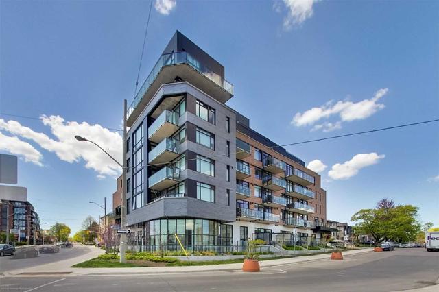 201 - 25 Malcolm Rd, Condo with 1 bedrooms, 1 bathrooms and 1 parking in Toronto ON | Image 1