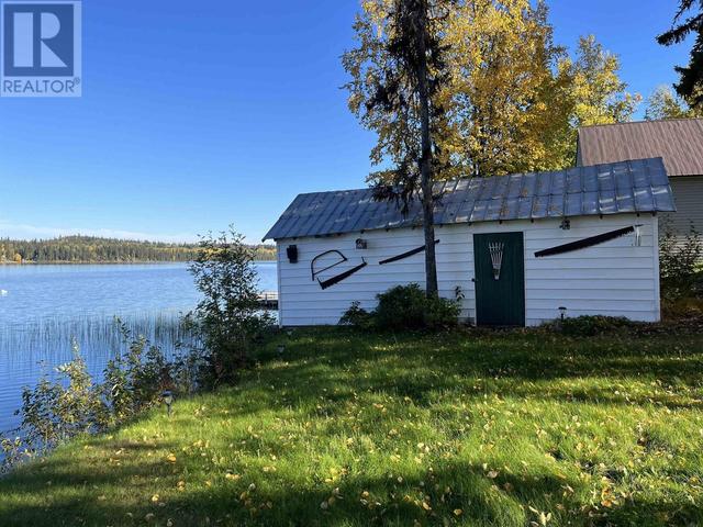 42500 Bednesti Lake Road, House detached with 2 bedrooms, 1 bathrooms and null parking in Fraser Fort George C BC | Image 23