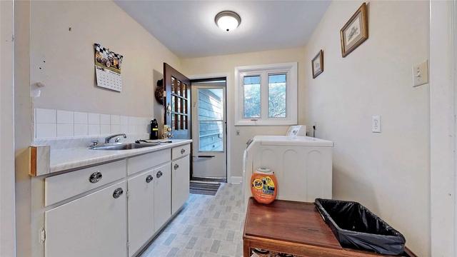 179 Martin St, House detached with 3 bedrooms, 3 bathrooms and 14 parking in King ON | Image 8