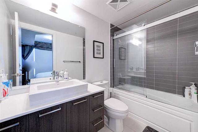 420 - 4800 Highway 7, Condo with 2 bedrooms, 2 bathrooms and 1 parking in Vaughan ON | Image 8
