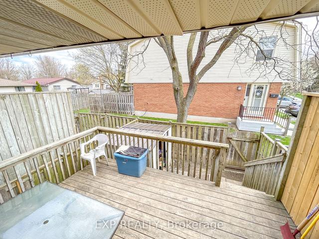 76 - 92 Stroud Cres, Townhouse with 3 bedrooms, 2 bathrooms and 2 parking in London ON | Image 16